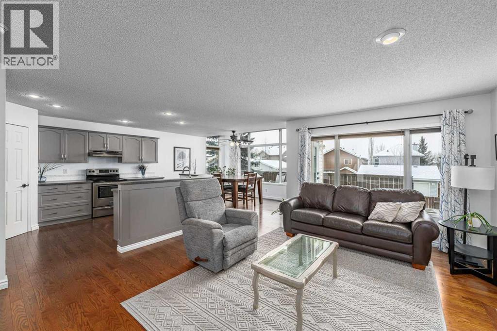 12633 Coventry Hills Way Ne, Calgary, Alberta  T3K 4R8 - Photo 8 - A2291303