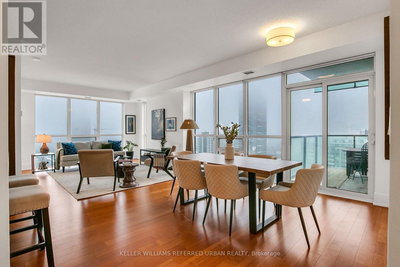 1502 - 25 BROADWAY AVENUE, Toronto, Ontario