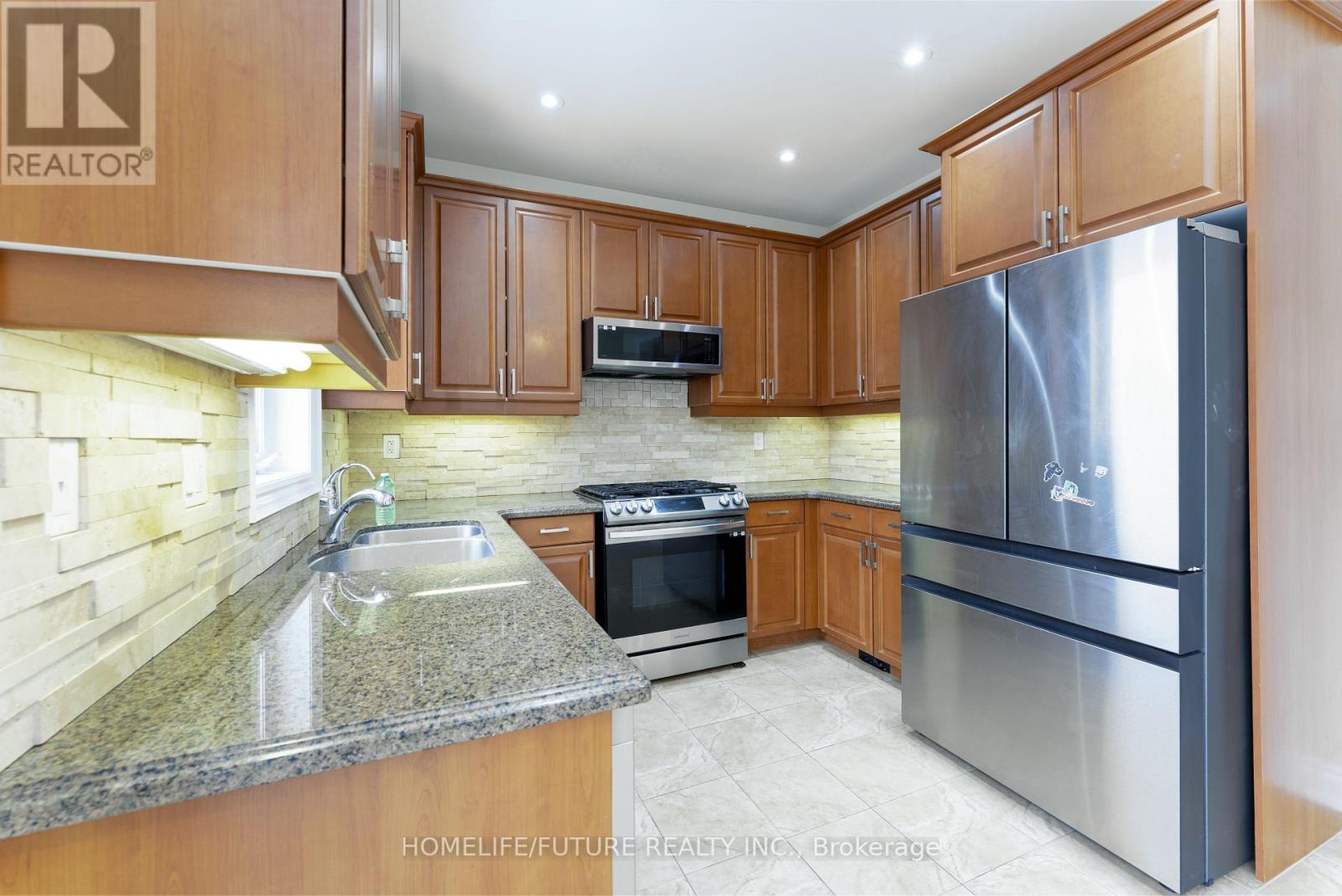 68 Beverton Crescent, Ajax, Ontario  L1T 0L7 - Photo 22 - E12856196