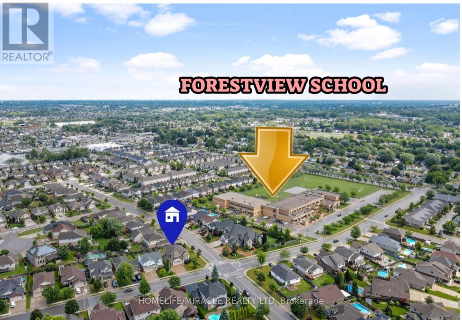 8535 Forestview Boulevard, Niagara Falls, Ontario  L2H 0B2 - Photo 2 - X12862186