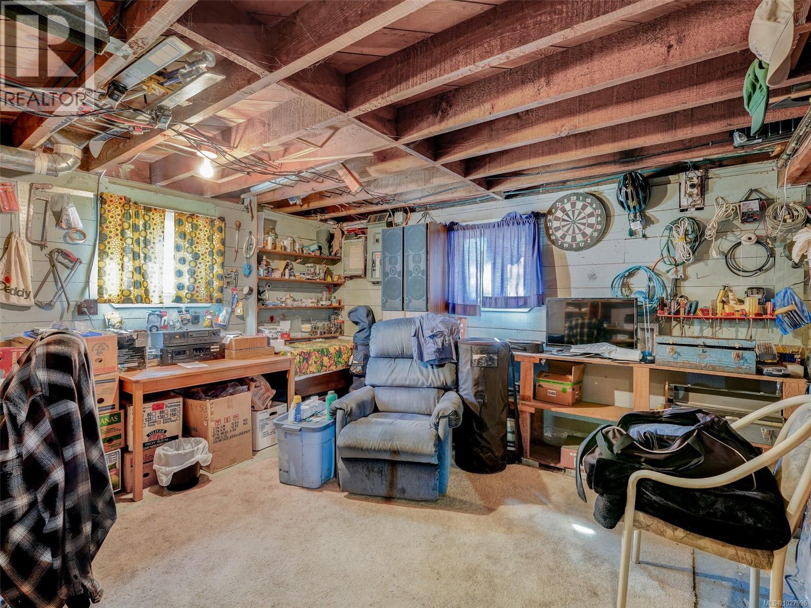 8 Camden Ave, View Royal, British Columbia  V8Z 1P5 - Photo 12 - 1027996