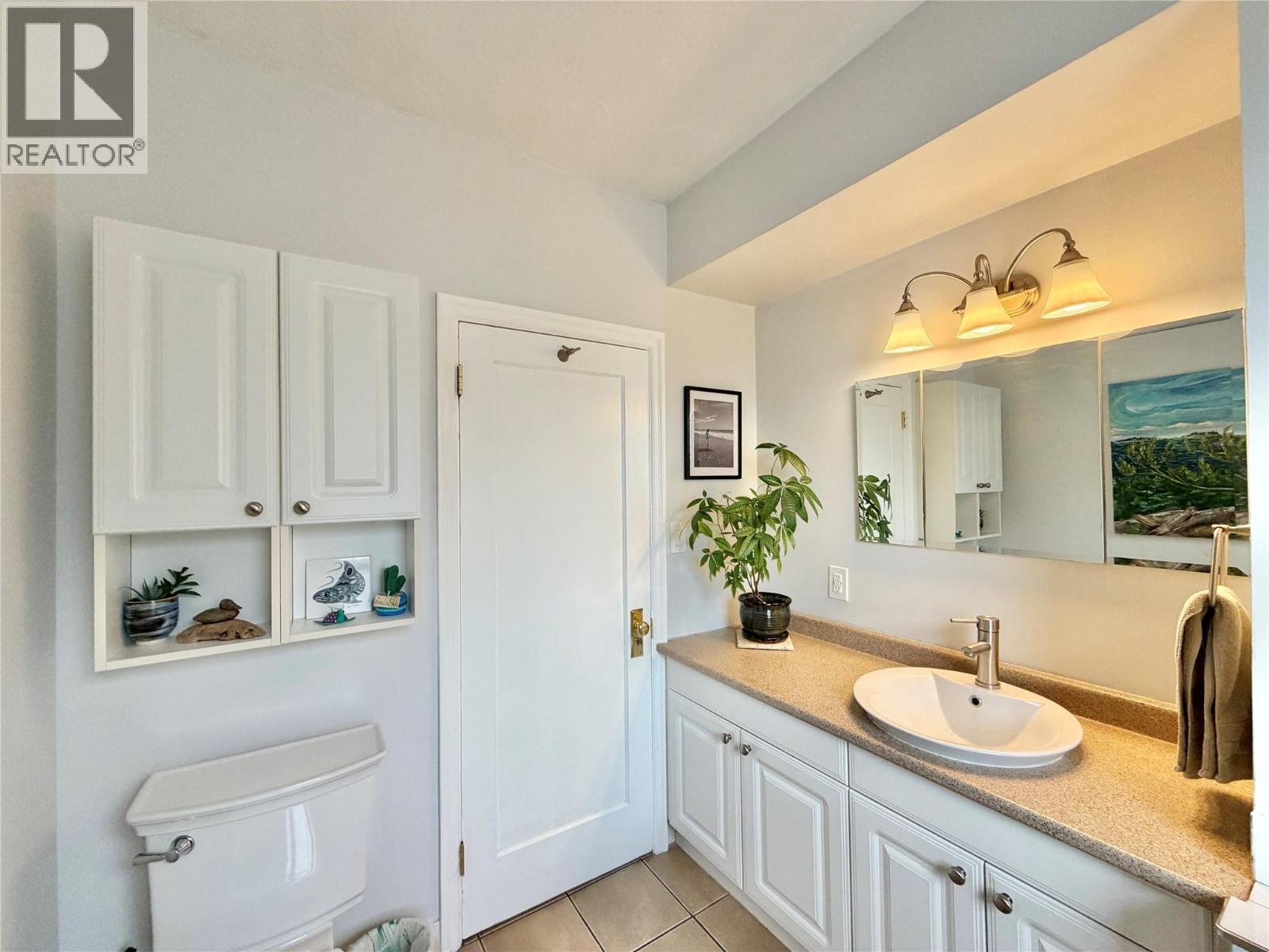 650 School Avenue, Oliver, British Columbia  V0H 1T0 - Photo 27 - 10377982