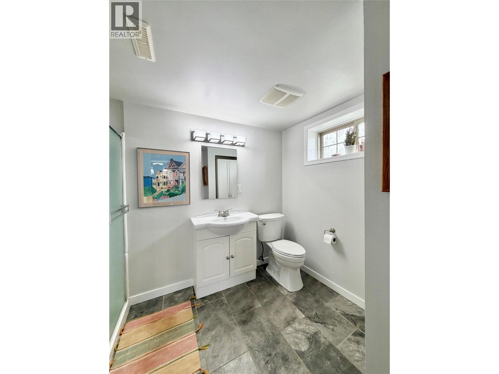 650 School Avenue, Oliver, British Columbia  V0H 1T0 - Photo 35 - 10377982