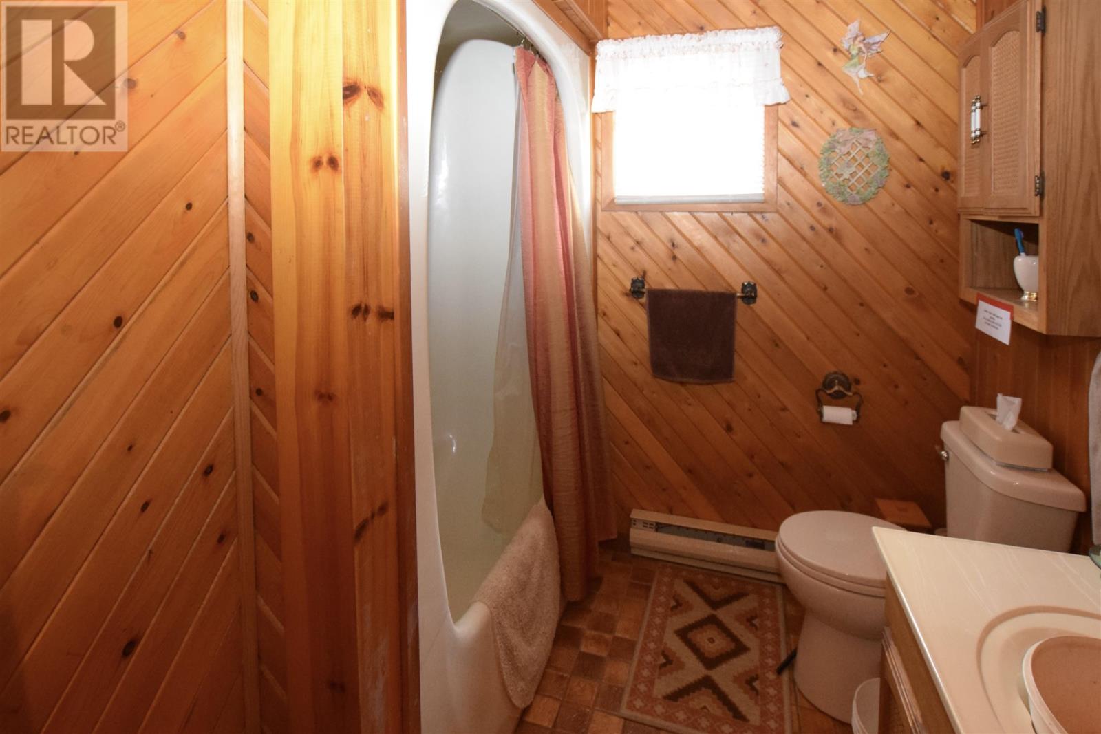 109 Cressey Rd, Thessalon, Ontario  P0R 1L0 - Photo 18 - SM260393