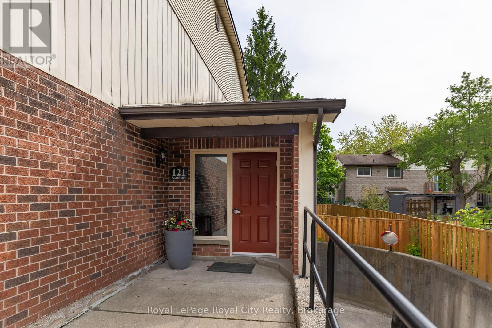 101 - 121 Waterloo Avenue, Guelph, Ontario  N1H 3H9 - Photo 36 - X12862306