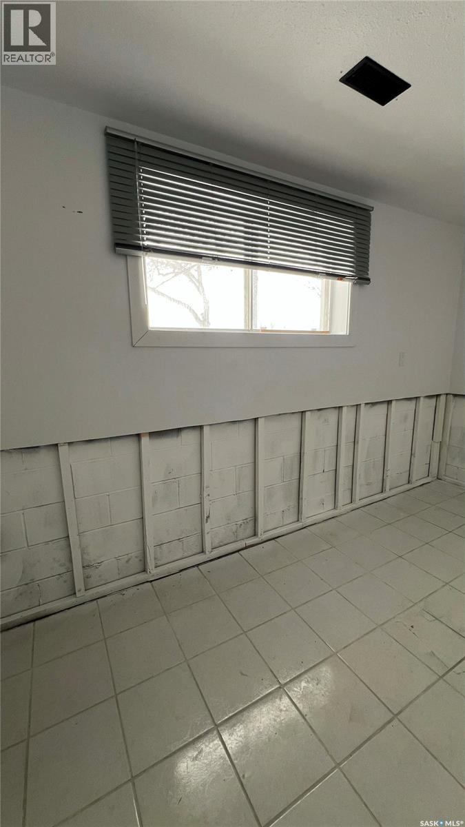 310 5th Avenue, Cudworth, Saskatchewan  S0K 1B0 - Photo 33 - SK025978