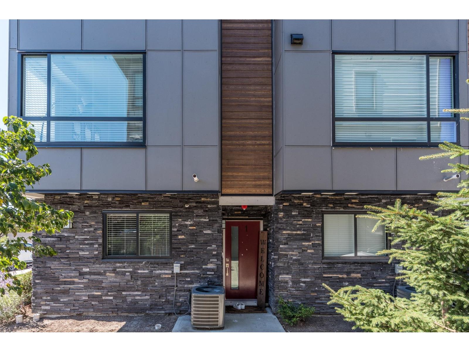 1 19631 55a Avenue, Langley, British Columbia  V3A 3X1 - Photo 5 - R3040424