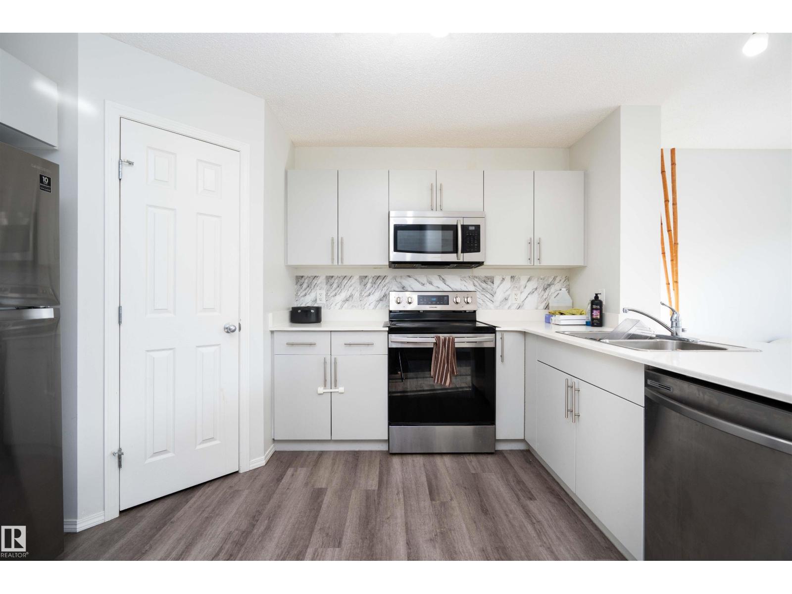 3099 Checknita Wy Sw, Edmonton, Alberta  T6W 4E9 - Photo 6 - E4476595