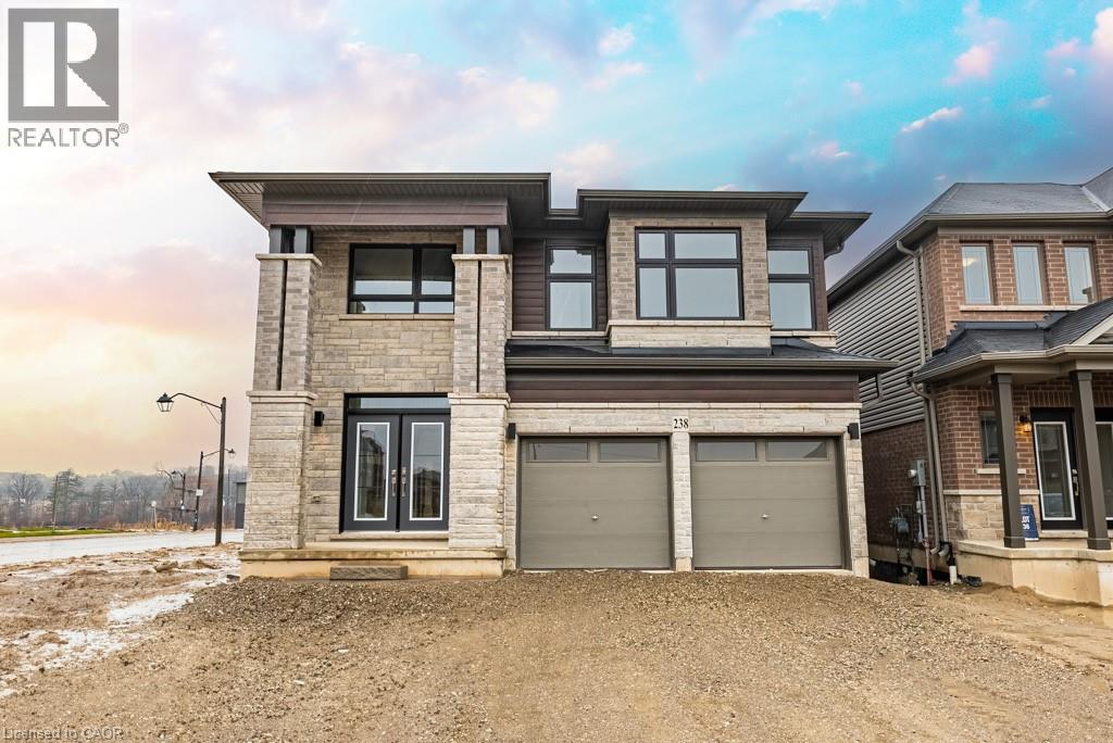 238 Longboat Run W, Brantford, Ontario  N3T 0X1 - Photo 2 - 40803480