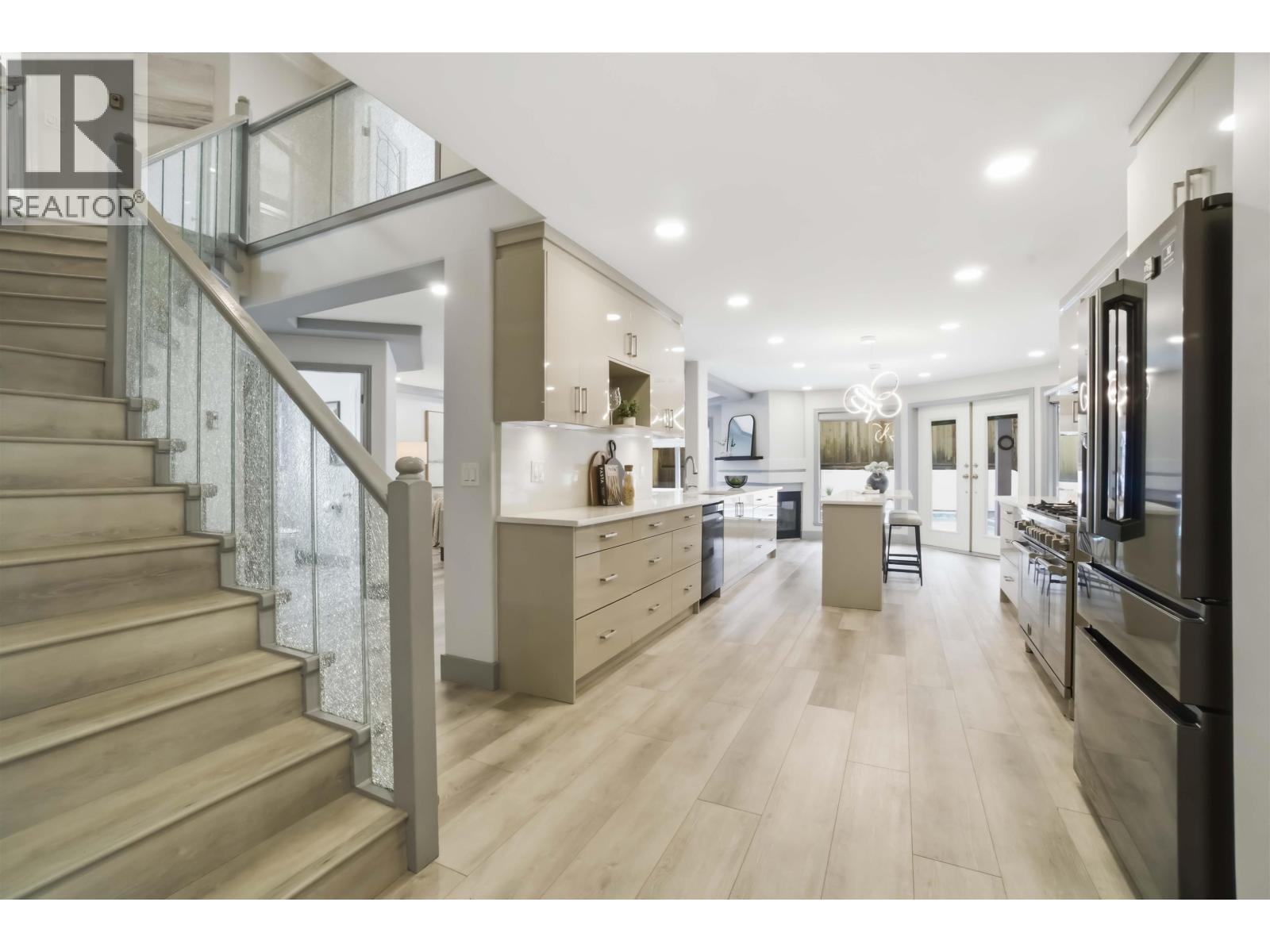 2271 Sorrento Drive, Coquitlam, British Columbia  V3K 6P4 - Photo 14 - R3096861