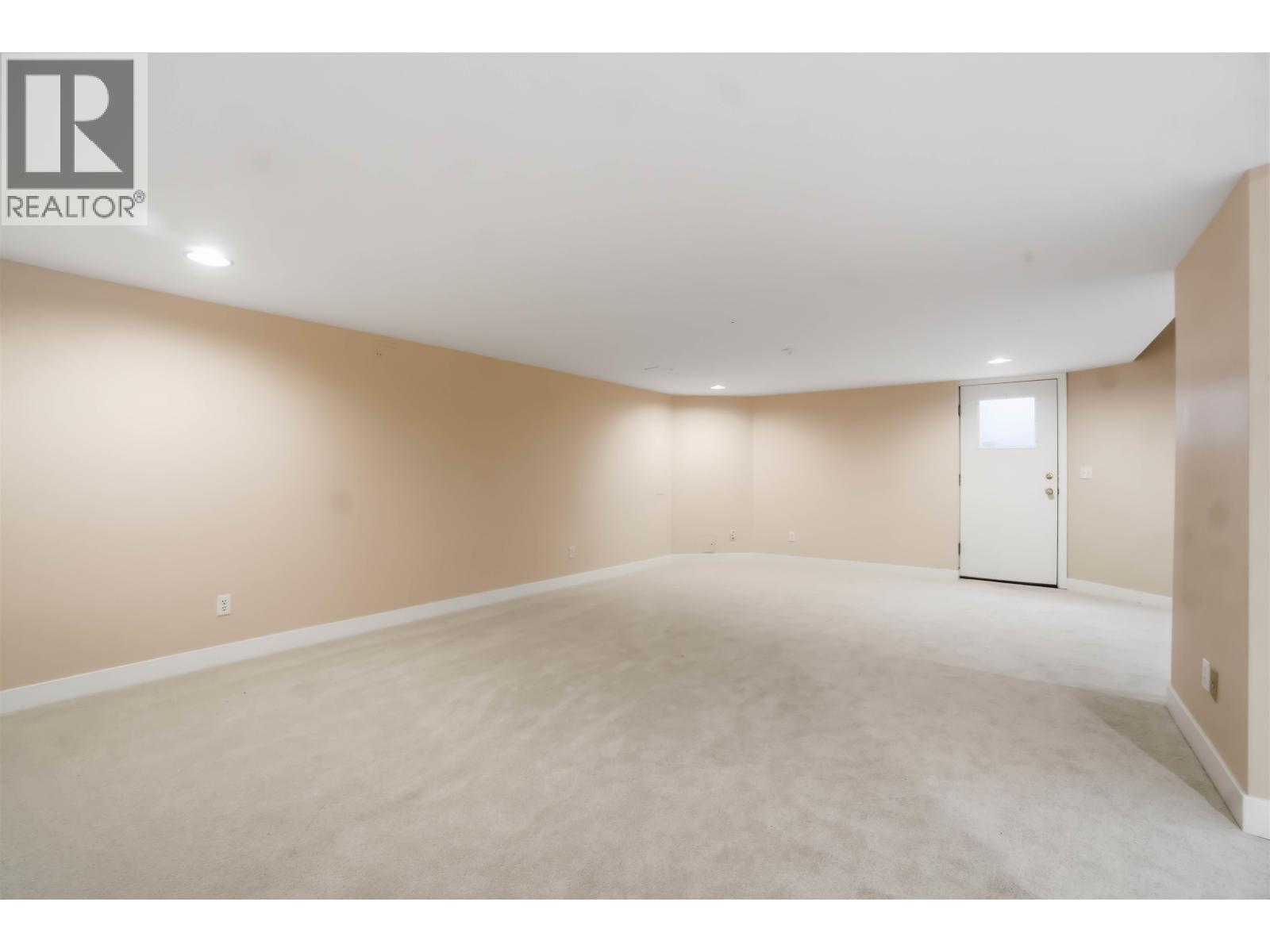 2271 Sorrento Drive, Coquitlam, British Columbia  V3K 6P4 - Photo 29 - R3096861