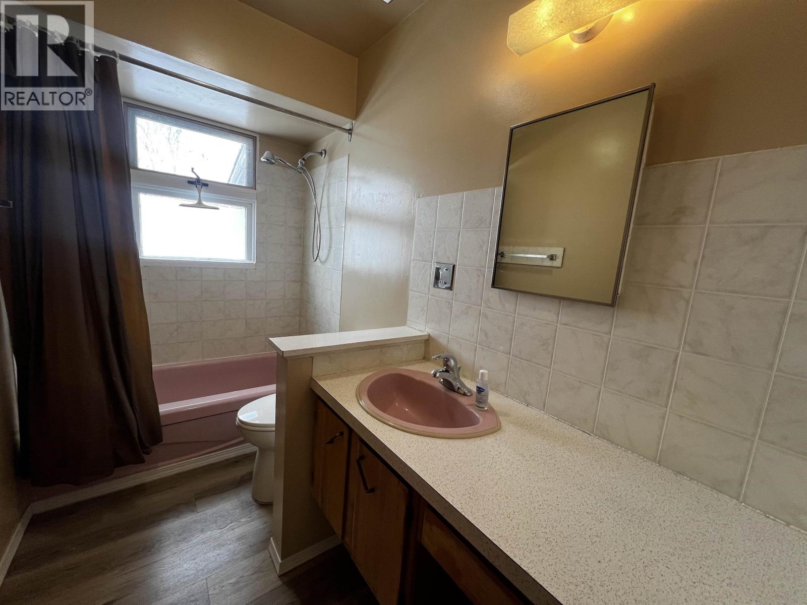 430 Endako Place, Fraser Lake, British Columbia  V0J 1S0 - Photo 14 - R3097249