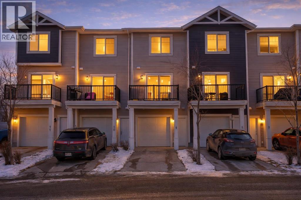 9, 300 Marina Drive, Chestermere, Alberta