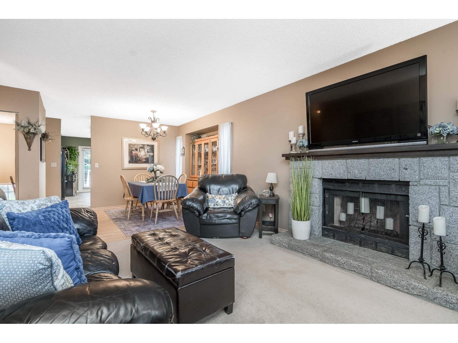 8062 138 Street, Surrey, British Columbia  V3W 8P9 - Photo 7 - R3096029