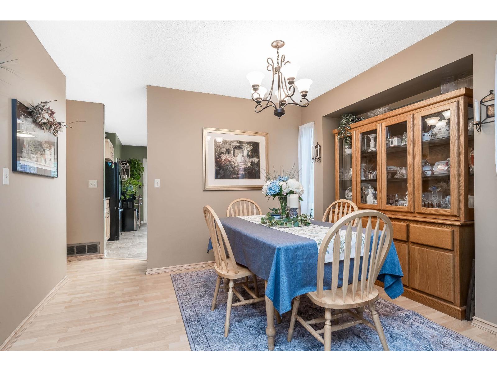 8062 138 Street, Surrey, British Columbia  V3W 8P9 - Photo 3 - R3096029