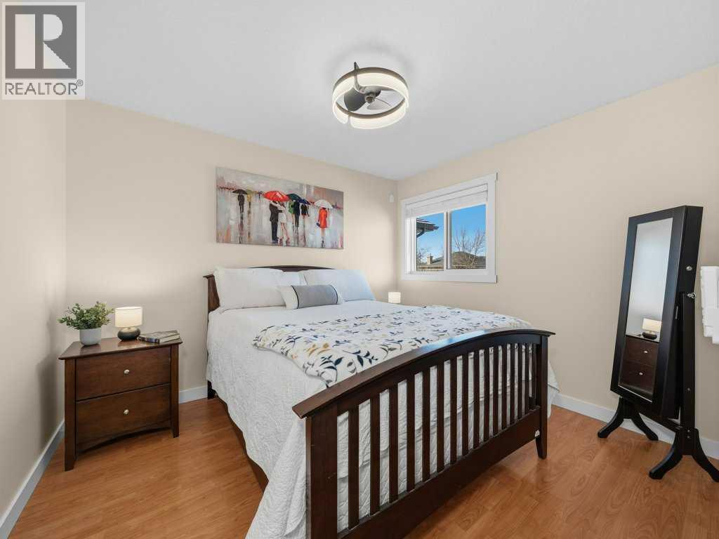 17 Douglas Woods Gardens Se, Calgary, Alberta  T2Z 3A9 - Photo 24 - A2291401