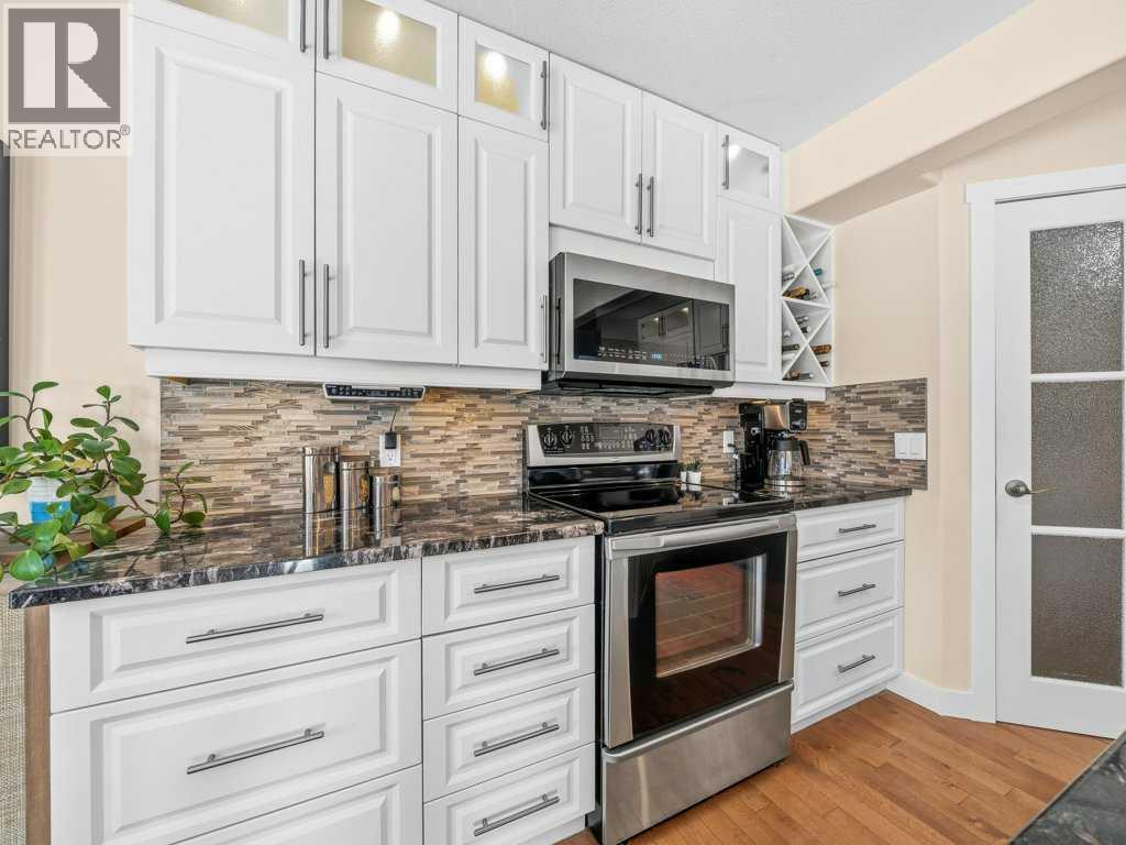 17 Douglas Woods Gardens Se, Calgary, Alberta  T2Z 3A9 - Photo 7 - A2291401