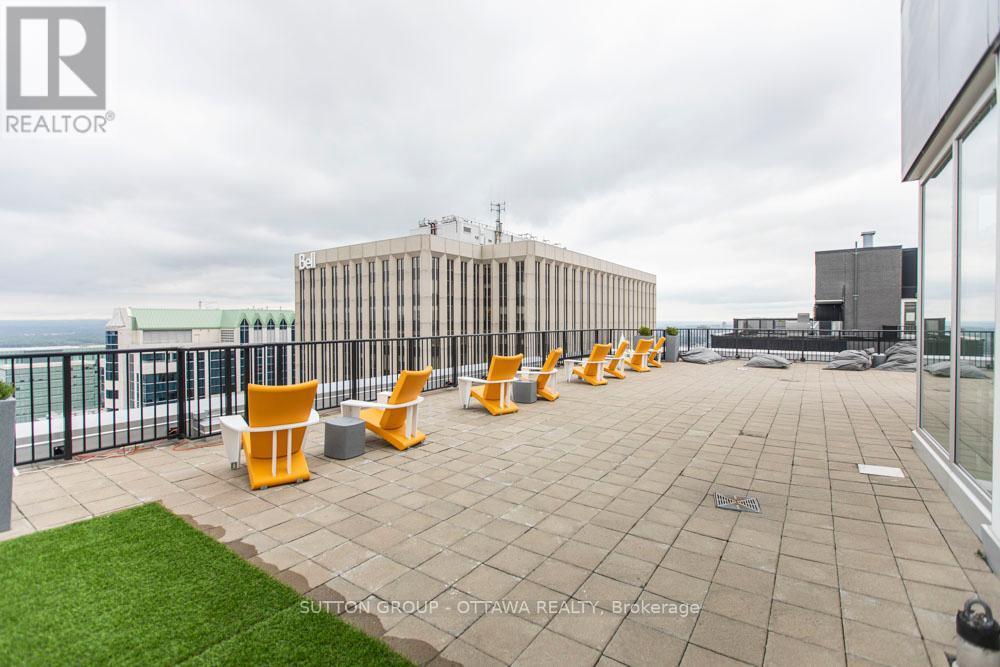 902 - 179 Metcalfe Street, Ottawa, Ontario  K2P 1P7 - Photo 15 - X12862356