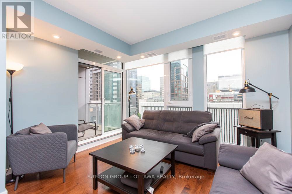 902 - 179 Metcalfe Street, Ottawa, Ontario  K2P 1P7 - Photo 5 - X12862356
