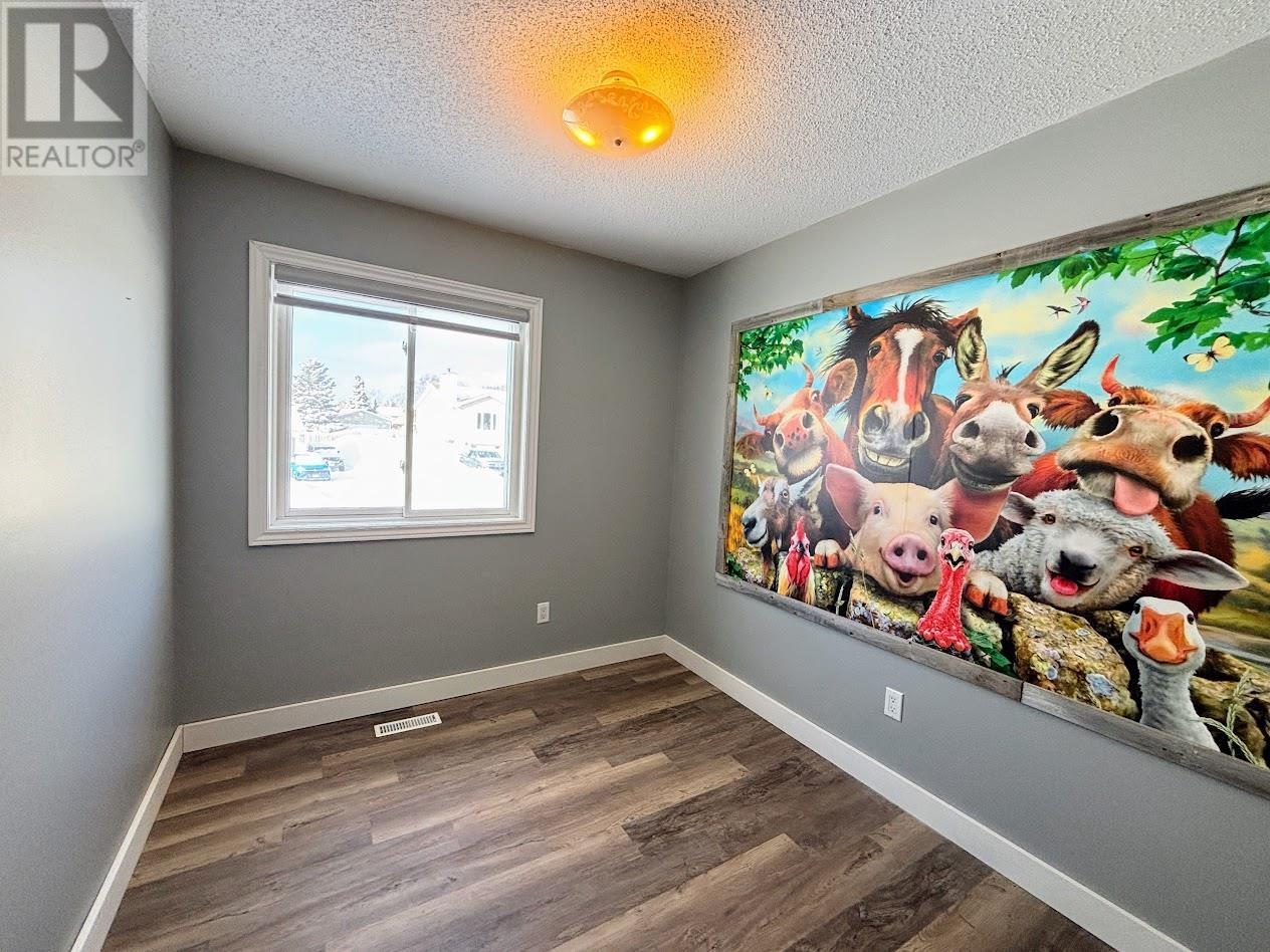 53 Graham Cres, Marathon, Ontario  P0T 2E0 - Photo 17 - TB2600324