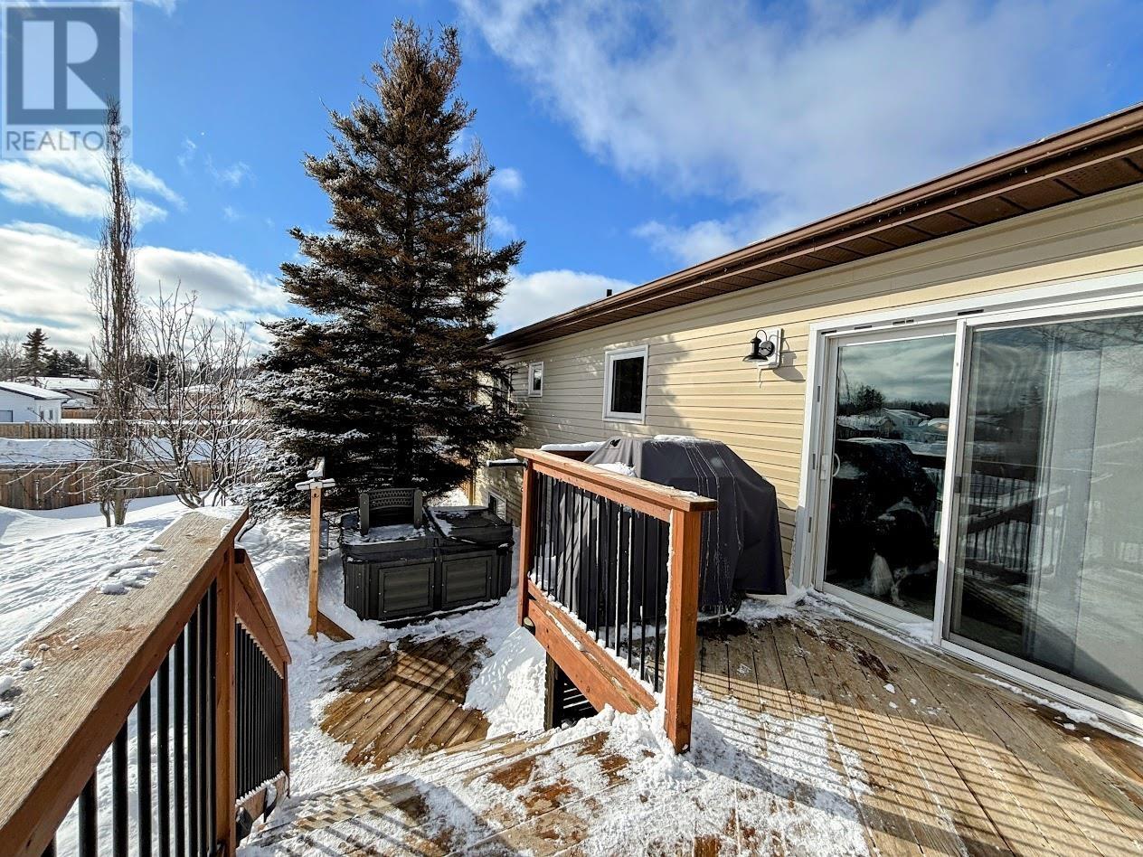 53 Graham Cres, Marathon, Ontario  P0T 2E0 - Photo 37 - TB2600324