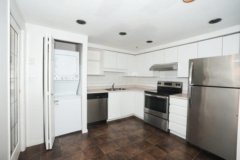 30x 9978 148 Street, Surrey, British Columbia  V3R 0P9 - Photo 16 - R3097431