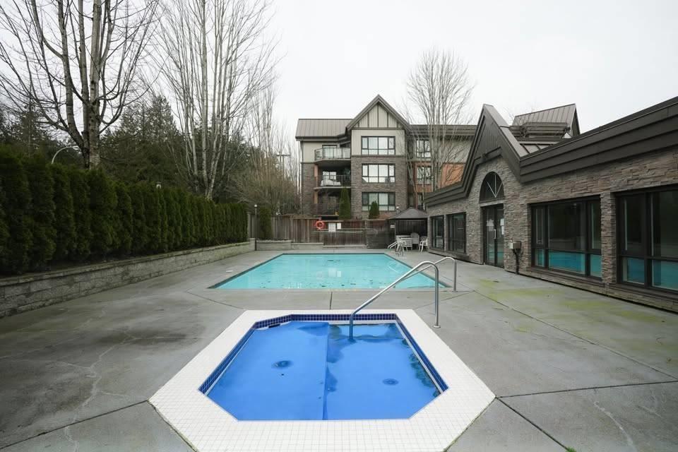 30x 9978 148 Street, Surrey, British Columbia  V3R 0P9 - Photo 2 - R3097431