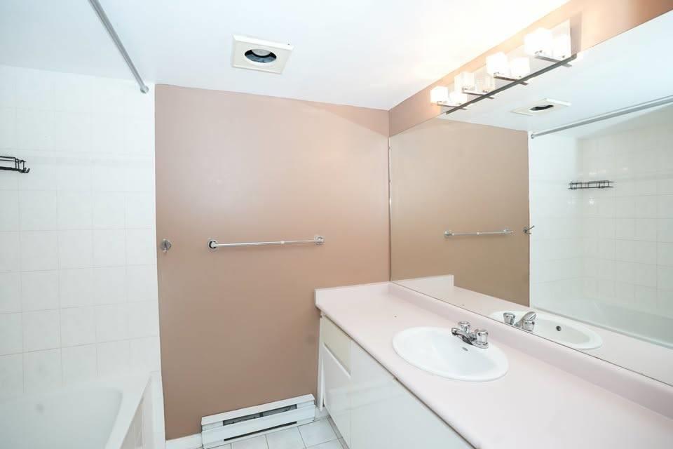 30x 9978 148 Street, Surrey, British Columbia  V3R 0P9 - Photo 6 - R3097431