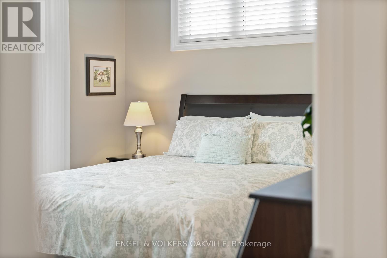 2 Sawmill Lane, Niagara-On-The-Lake, Ontario  L0S 1J1 - Photo 19 - X12862316