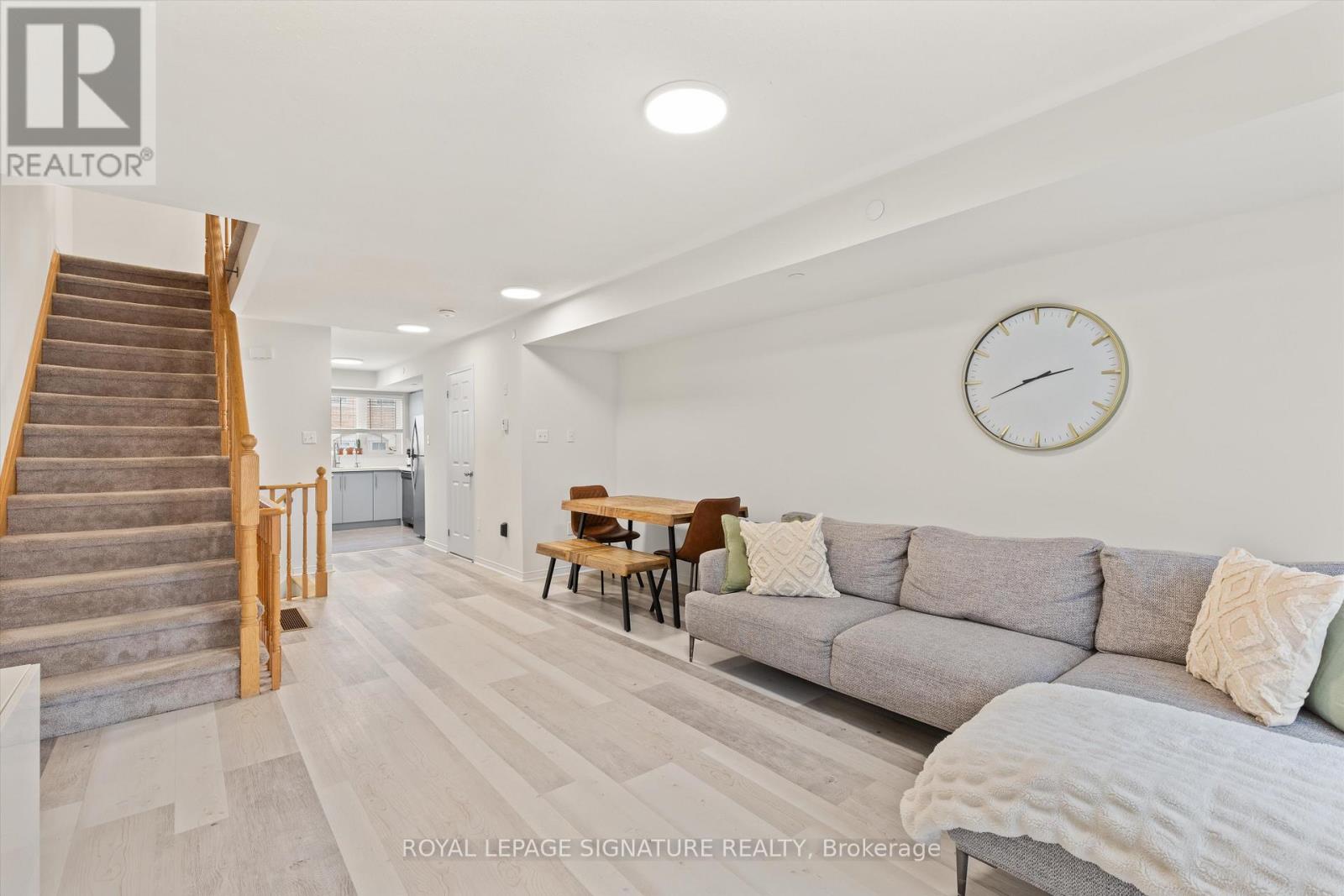 264 - 33 Glenstal Path, Oshawa, Ontario  L1L 0L2 - Photo 7 - E12860522