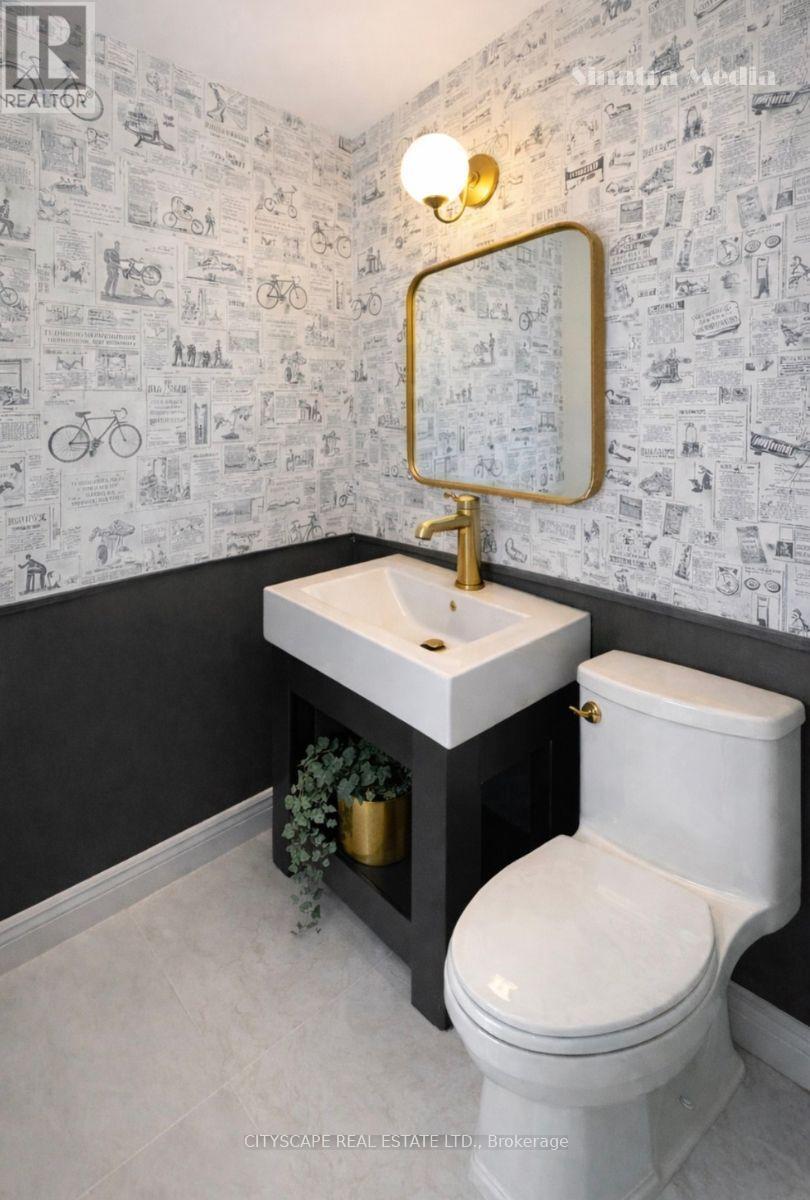 1004 - 49 Queen Street E, Mississauga, Ontario  L5G 4N6 - Photo 6 - W12836548