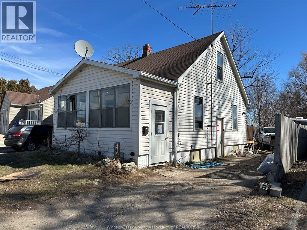 212 ERIE STREET North, leamington, Ontario