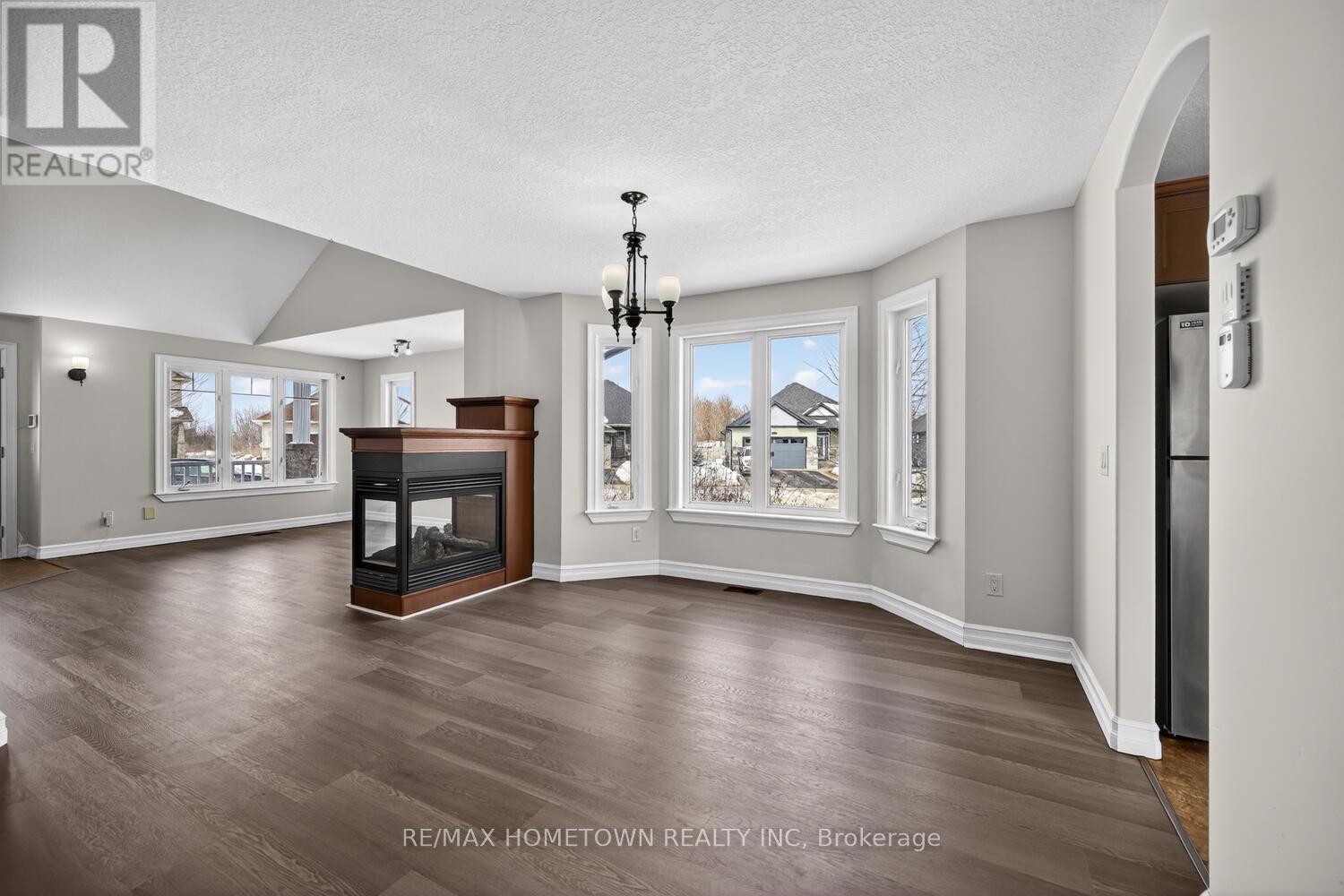 1147 Mcclure Crescent, Brockville, Ontario  K6A 2R2 - Photo 13 - X12862266