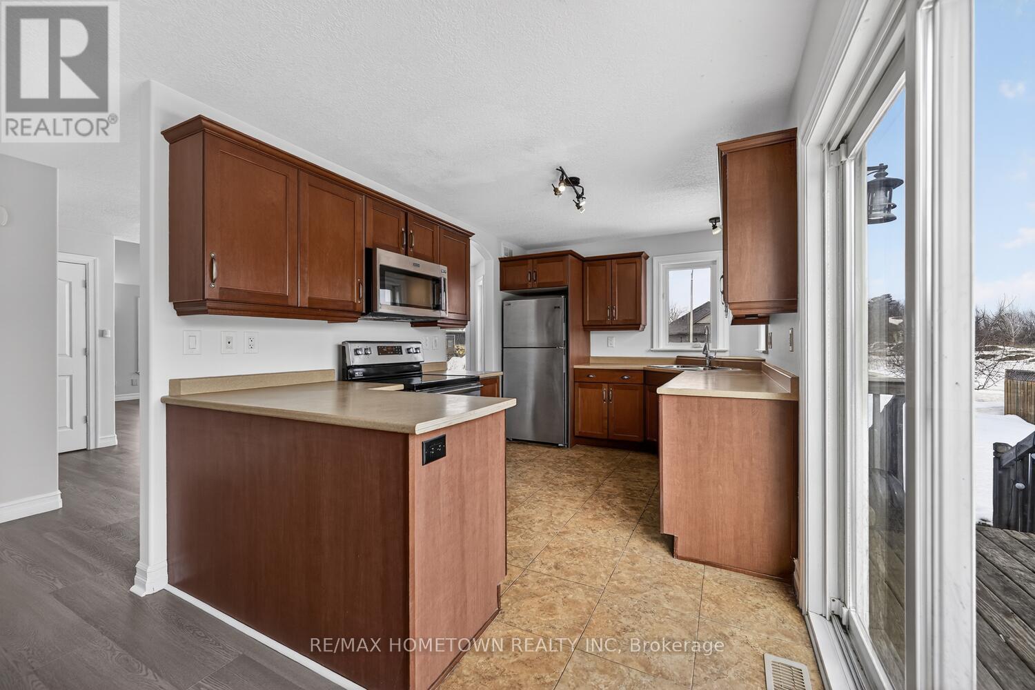 1147 Mcclure Crescent, Brockville, Ontario  K6A 2R2 - Photo 17 - X12862266