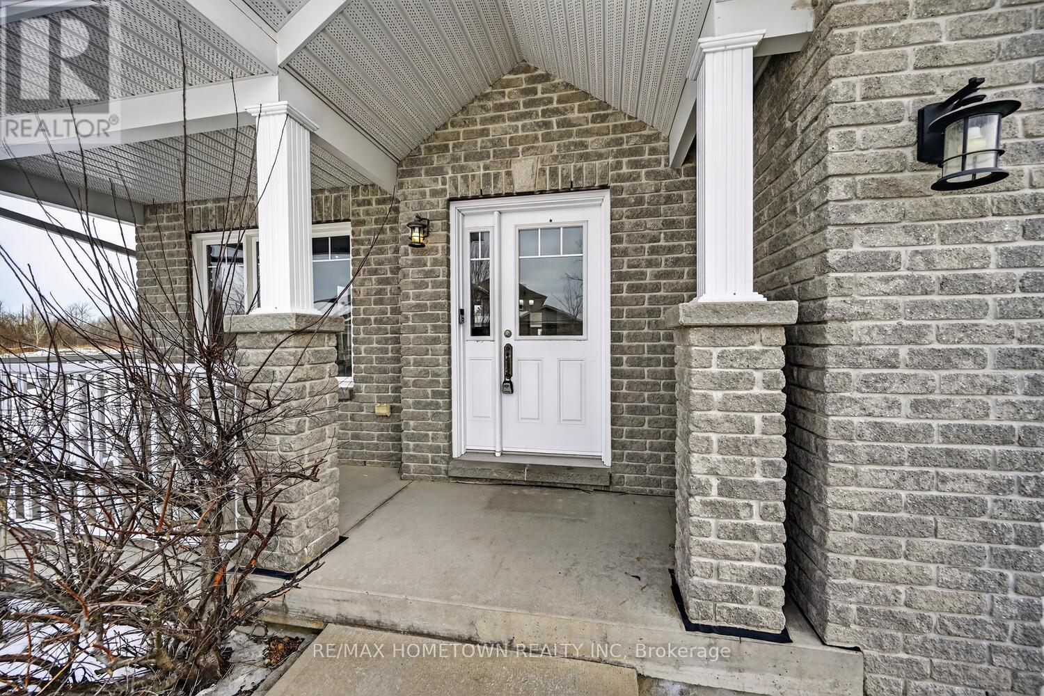 1147 Mcclure Crescent, Brockville, Ontario  K6A 2R2 - Photo 2 - X12862266