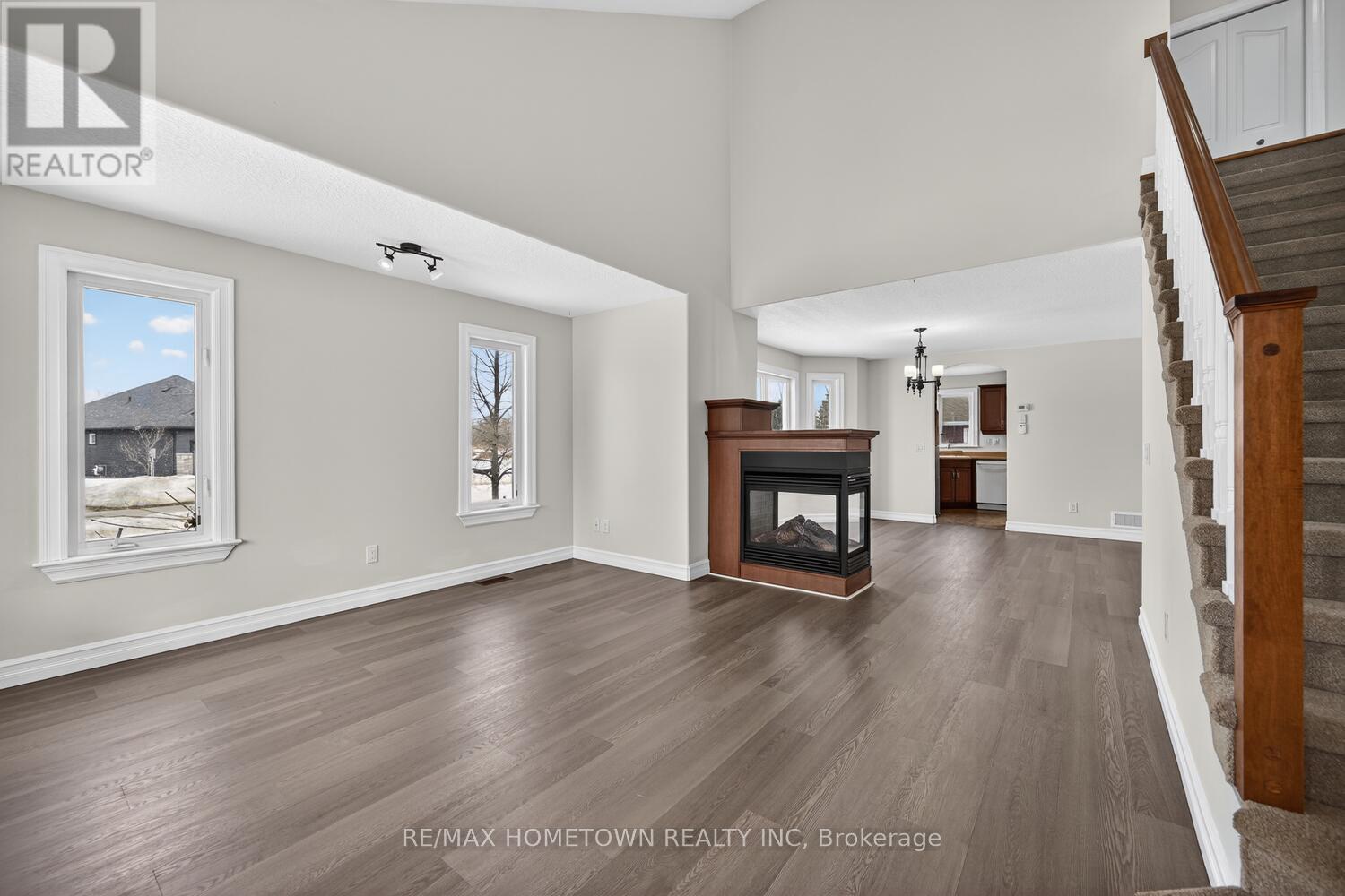 1147 Mcclure Crescent, Brockville, Ontario  K6A 2R2 - Photo 6 - X12862266