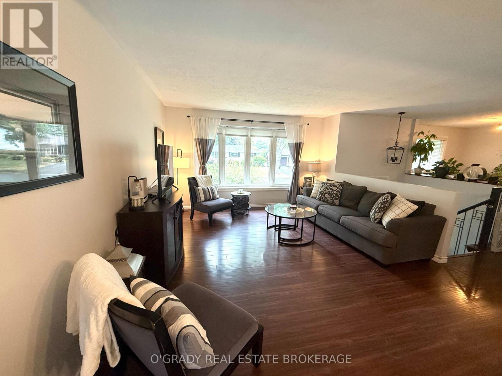 47 Meighen Crescent, Brockville, Ontario  K6V 3J8 - Photo 5 - X12862332