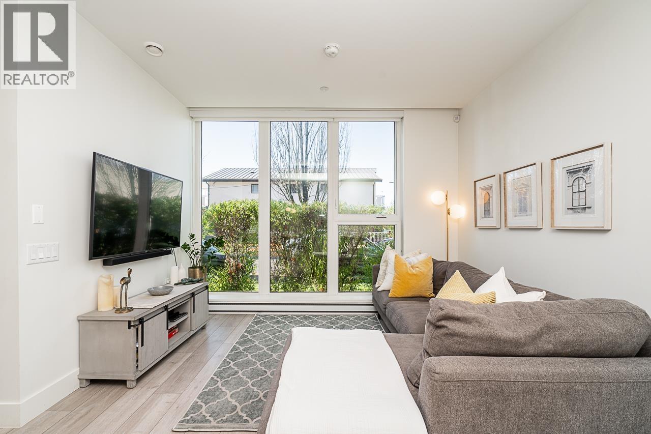 3412 St. Catherines Street, Vancouver, British Columbia  V5V 3C4 - Photo 3 - R3097367