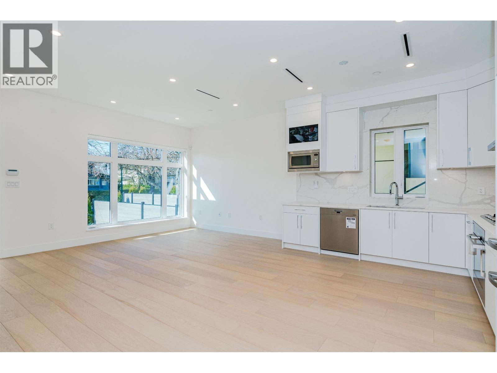 8192 Cartier Street, Vancouver, British Columbia  V6P 4T5 - Photo 7 - R3097376