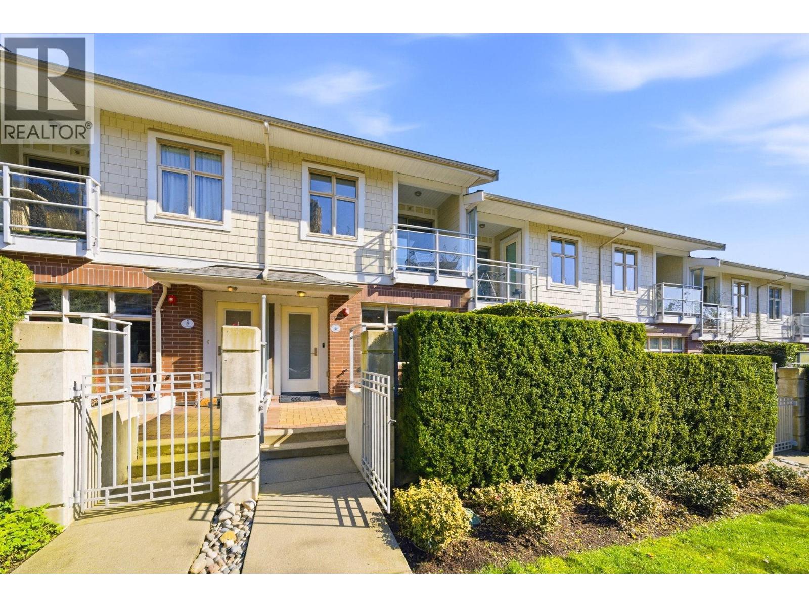 Th6 271 Francis Way, New Westminster, British Columbia  V3L 0H2 - Photo 2 - R3097385