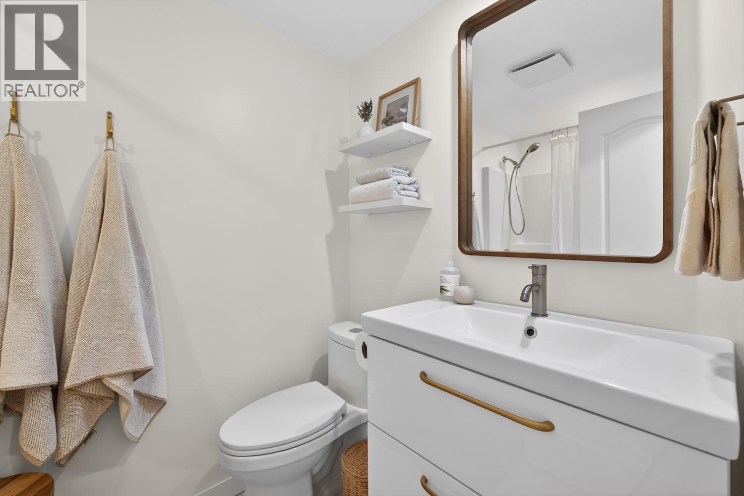 330 210 W 2nd Street, North Vancouver, British Columbia  V7M 1C6 - Photo 18 - R3097391