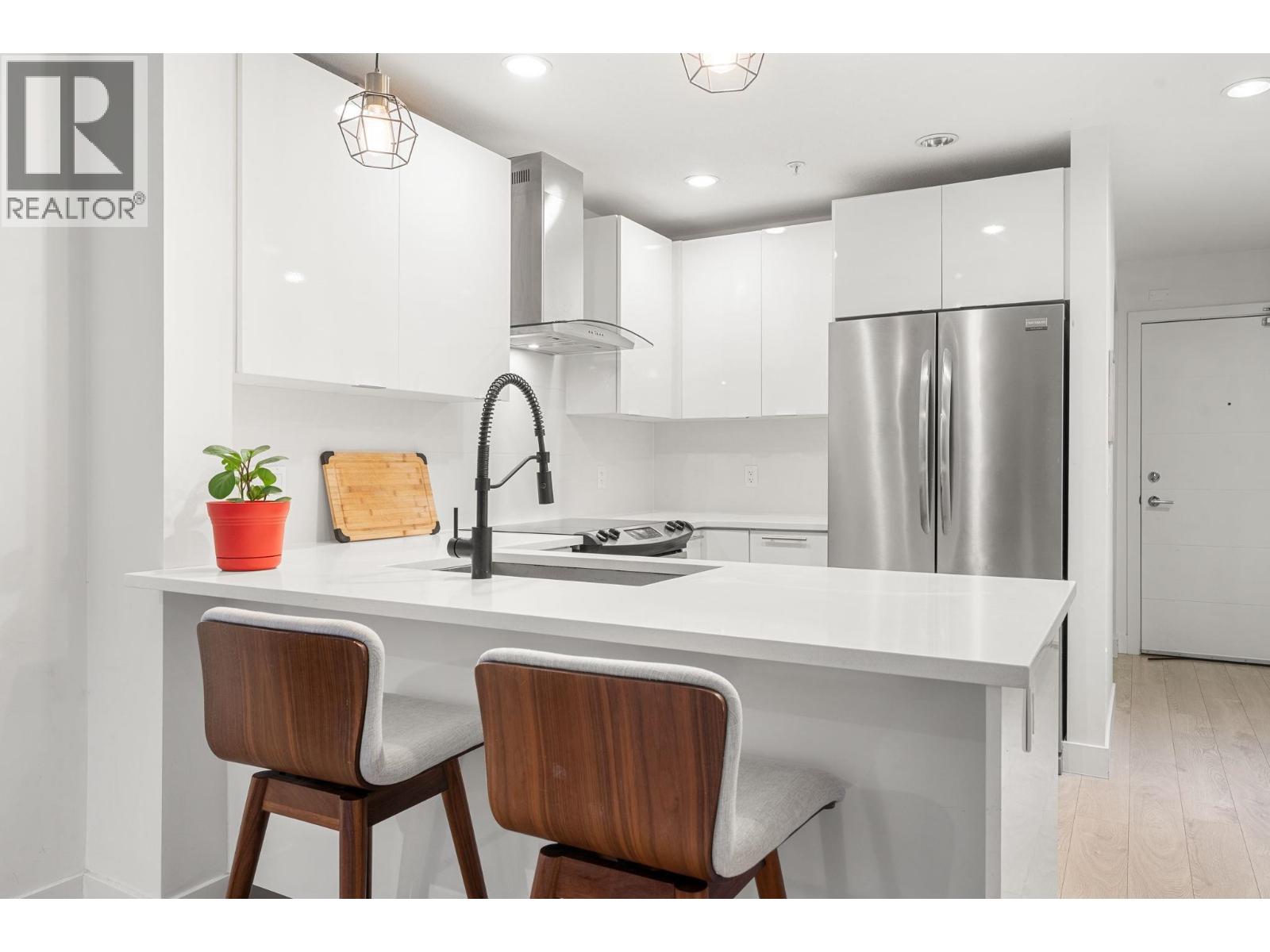 107 733 W 3rd Street, North Vancouver, British Columbia  V7M 0C8 - Photo 10 - R3097402