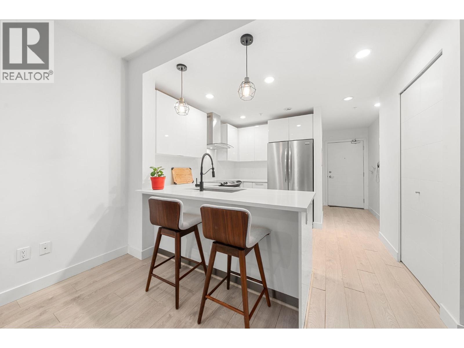 107 733 W 3rd Street, North Vancouver, British Columbia  V7M 0C8 - Photo 7 - R3097402