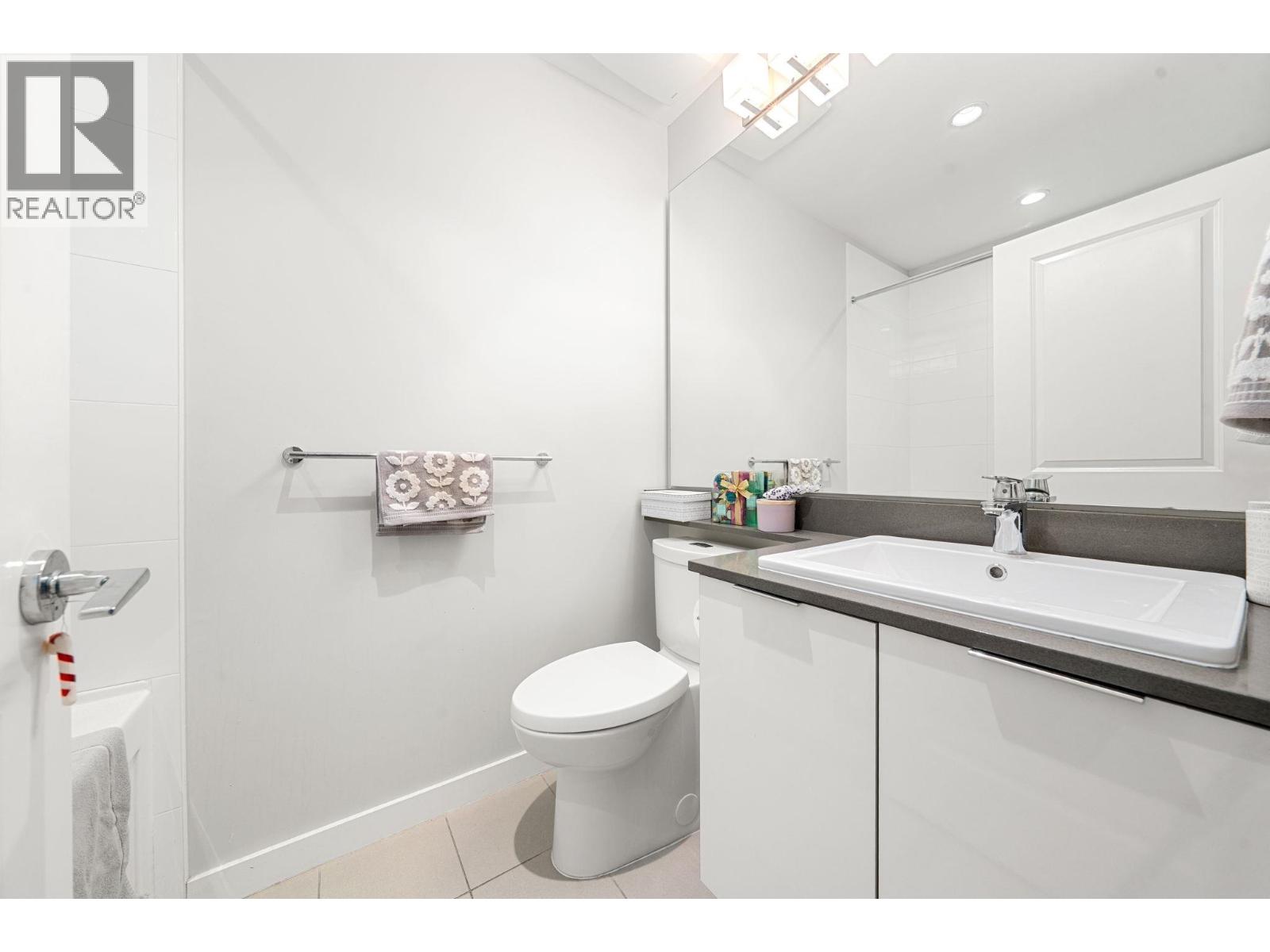 503 2632 Library Lane, North Vancouver, British Columbia  V7J 0B8 - Photo 19 - R3097406