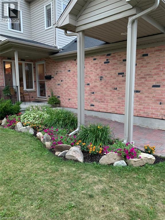 39 Brookfield Crescent, Kitchener, Ontario  N2E 0A6 - Photo 4 - 40810703