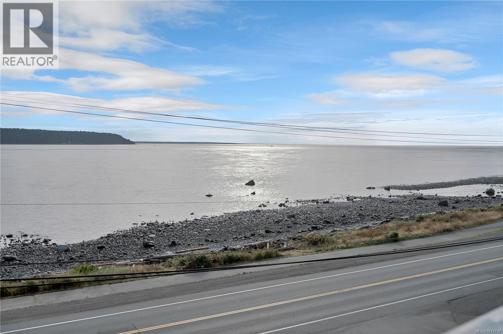 404 536 Island Hwy S, Campbell River, British Columbia  V9W 1A5 - Photo 2 - 1013737