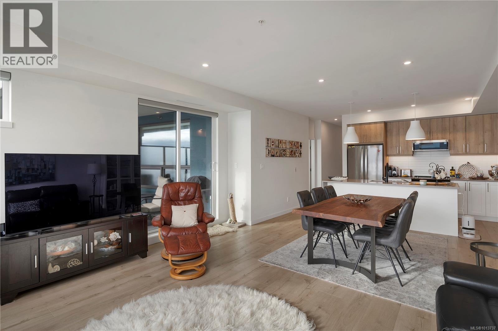 404 536 Island Hwy S, Campbell River, British Columbia  V9W 1A5 - Photo 12 - 1013737