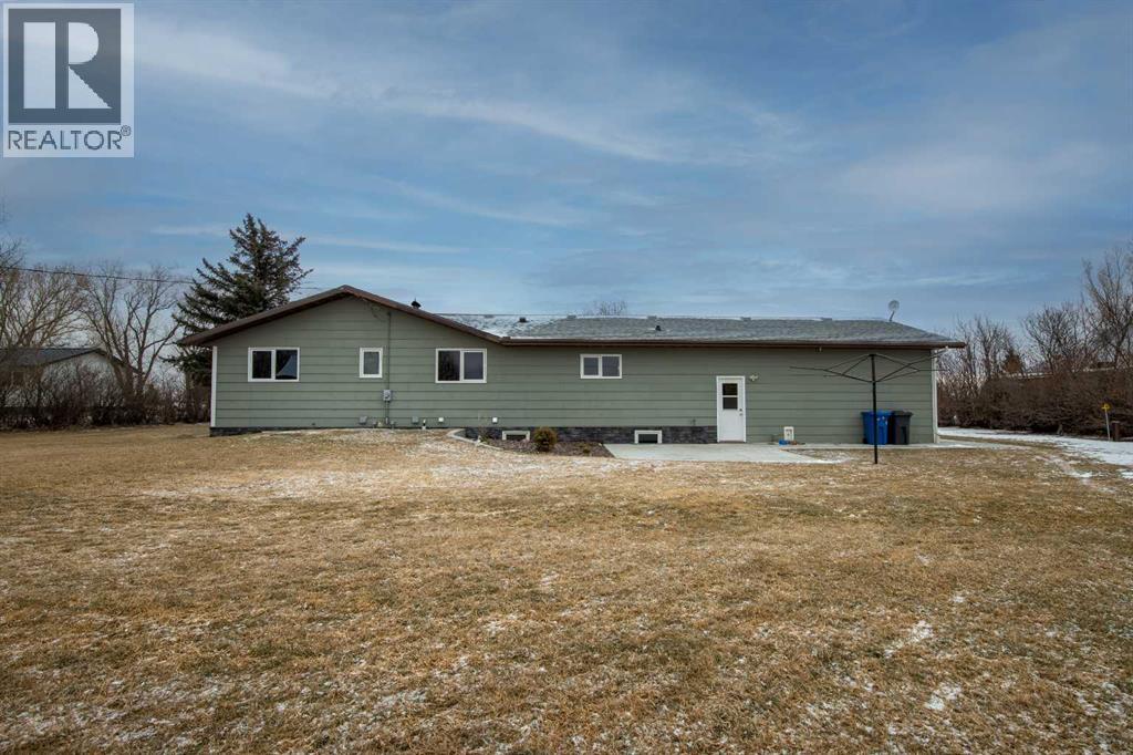 27 Main Street, Rural Willow Creek No. 26, Alberta  T0L 0Z0 - Photo 47 - A2289415