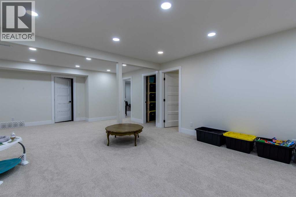 27 Main Street, Rural Willow Creek No. 26, Alberta  T0L 0Z0 - Photo 25 - A2289415