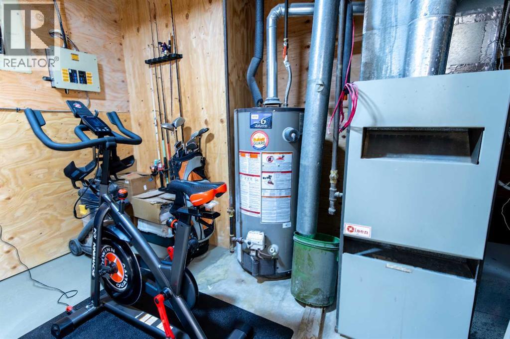 27 Main Street, Rural Willow Creek No. 26, Alberta  T0L 0Z0 - Photo 33 - A2289415